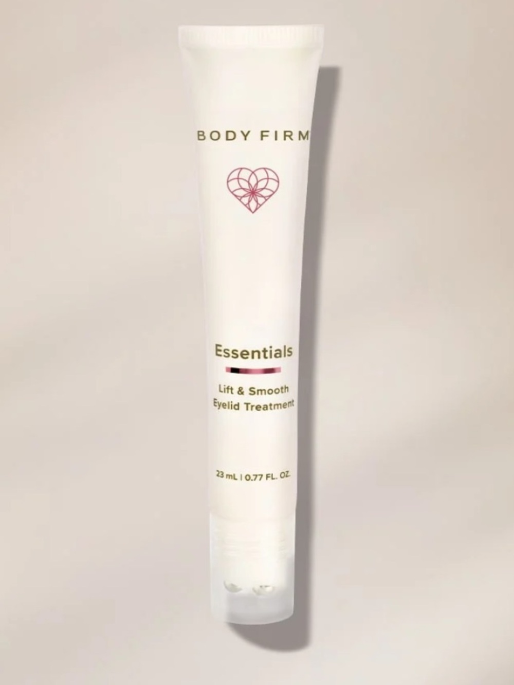 🤍New Essentials Lift & Smooth Eye Treatment 🤍